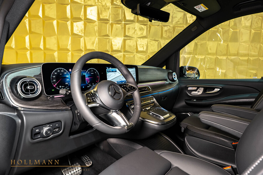 Vehicle view 15