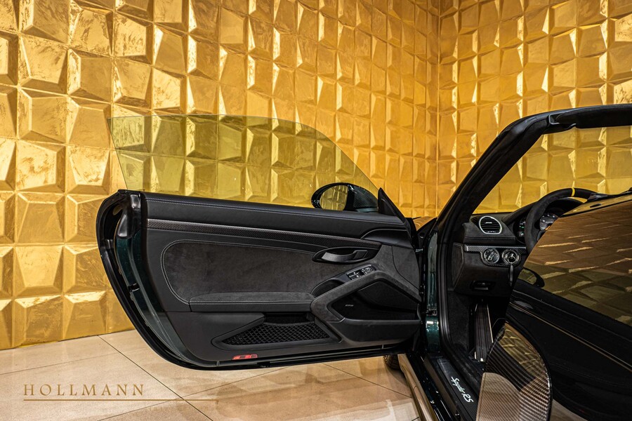 Vehicle view 14
