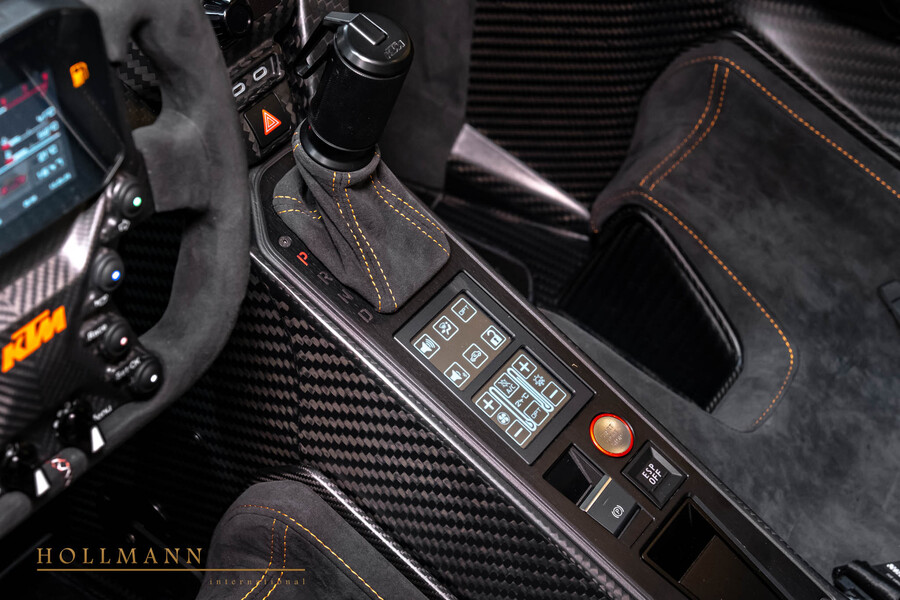 Vehicle view 16