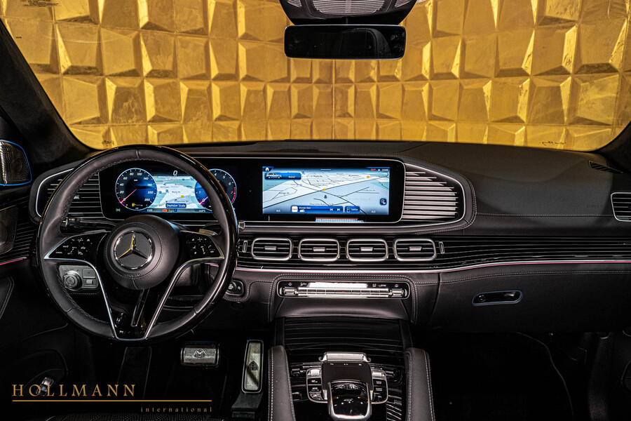 Vehicle view 18