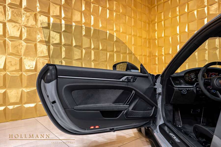 Vehicle view 14