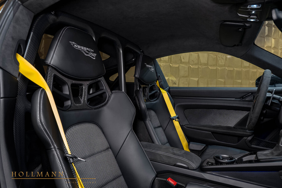 Vehicle view 23