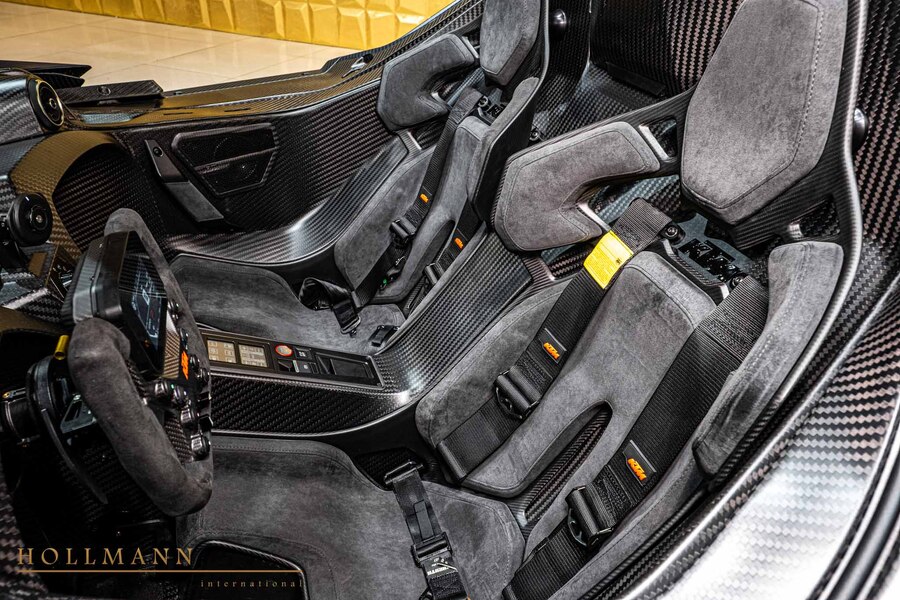 Vehicle view 19