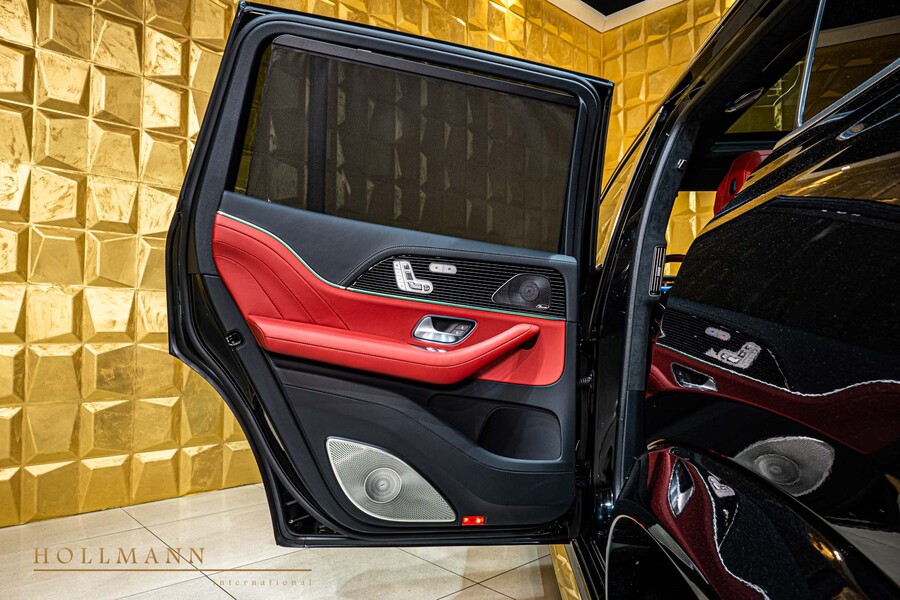 Vehicle view 19