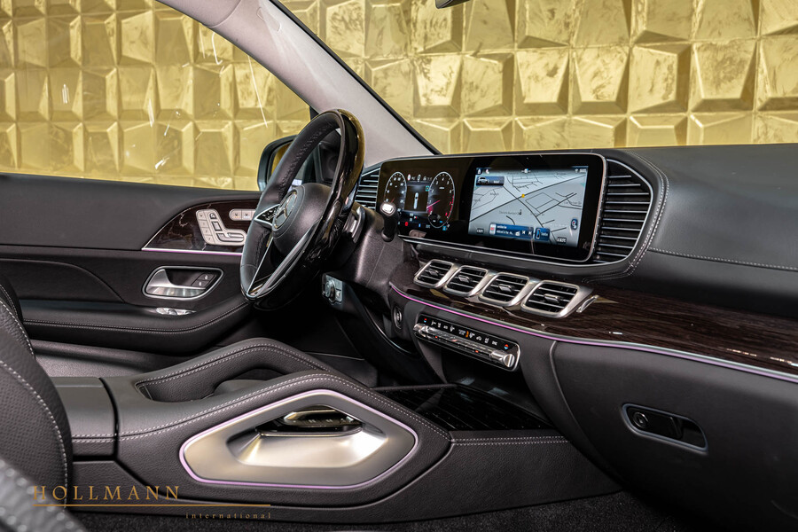 Vehicle view 15