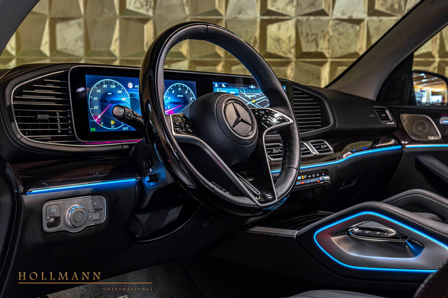 Vehicle view 19