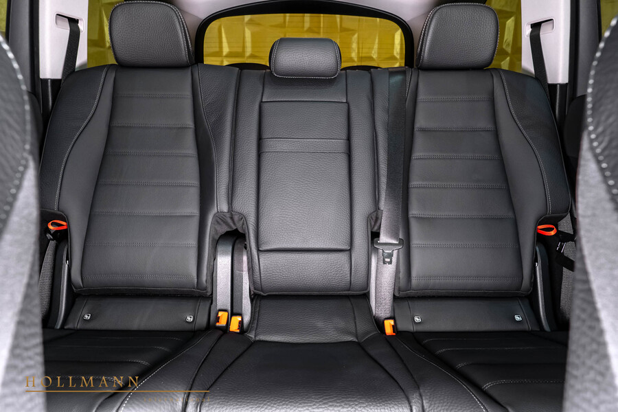 Vehicle view 28