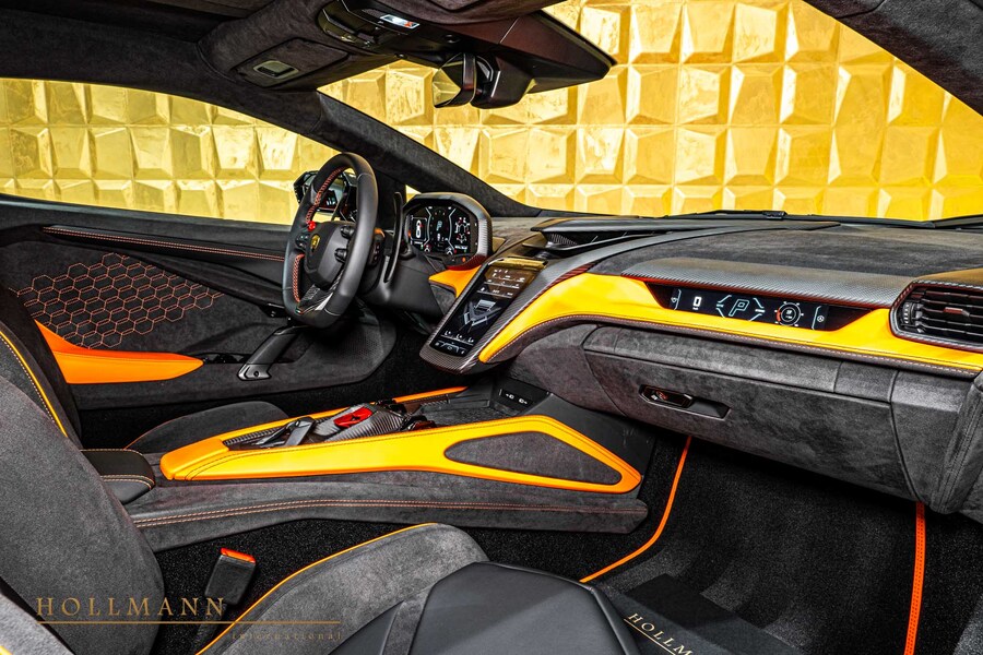 Vehicle view 17