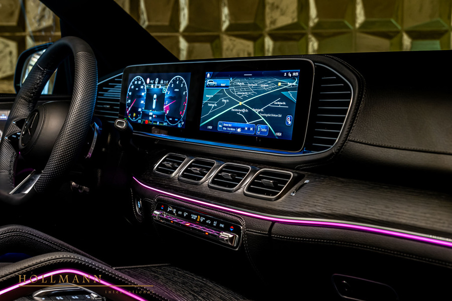 Vehicle view 16