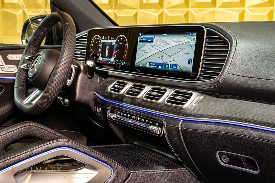 Vehicle view 17