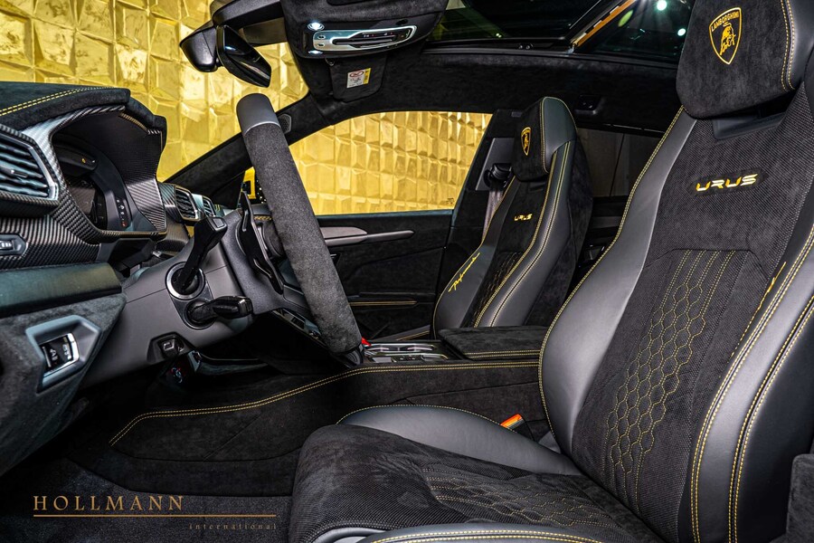 Vehicle view 13