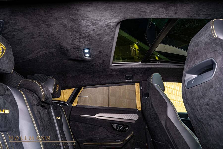 Vehicle view 18
