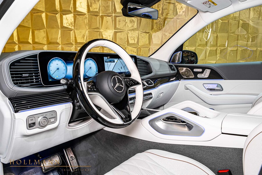Vehicle view 18