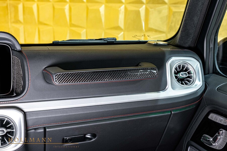 Vehicle view 18