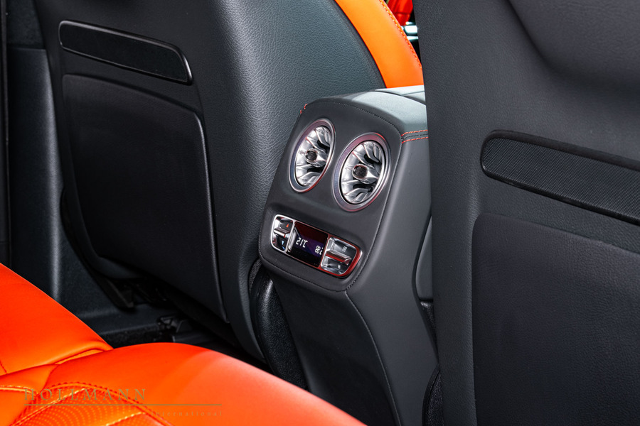Vehicle view 27