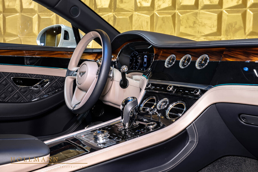 Vehicle view 19