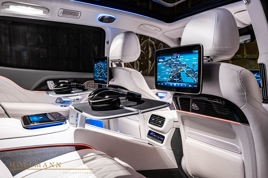 Vehicle view 14