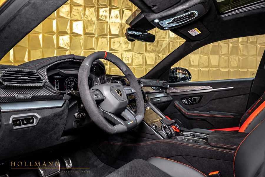 Vehicle view 17