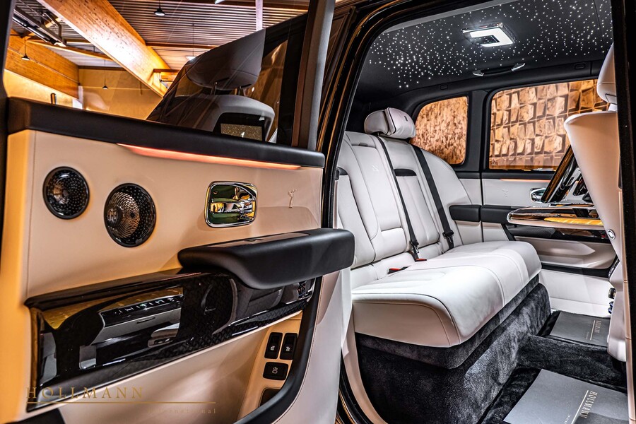 Vehicle view 27