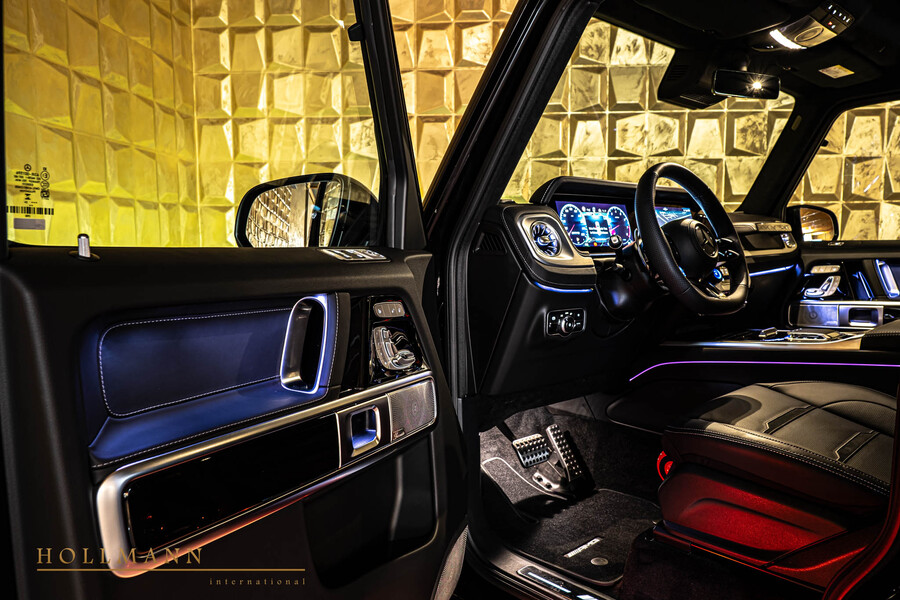 Vehicle view 9