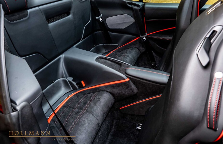 Vehicle view 12