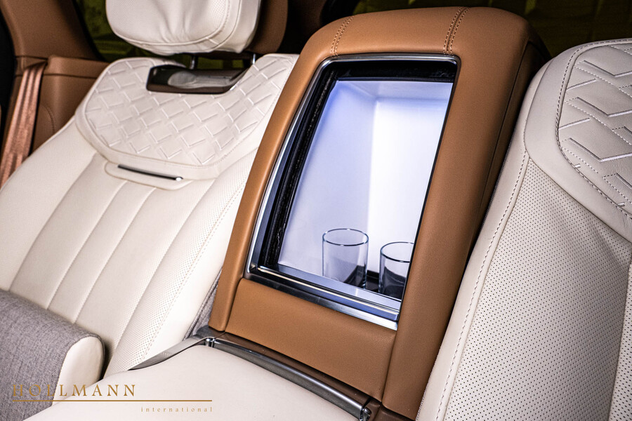 Vehicle view 21