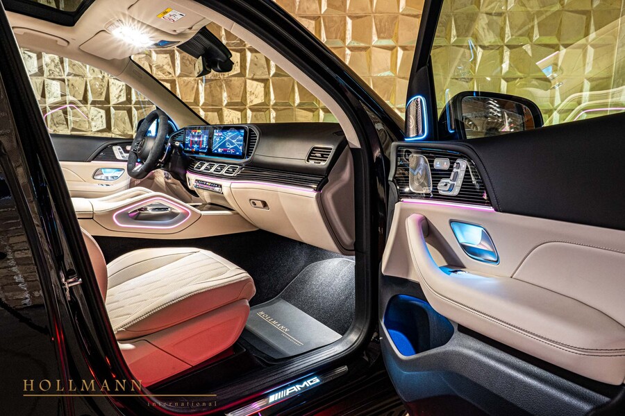 Vehicle view 14