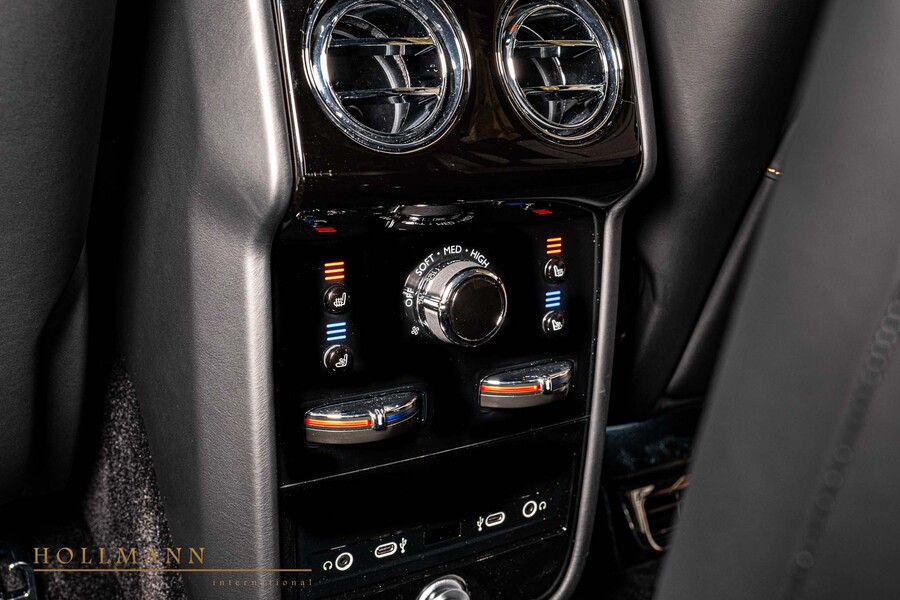 Vehicle view 14