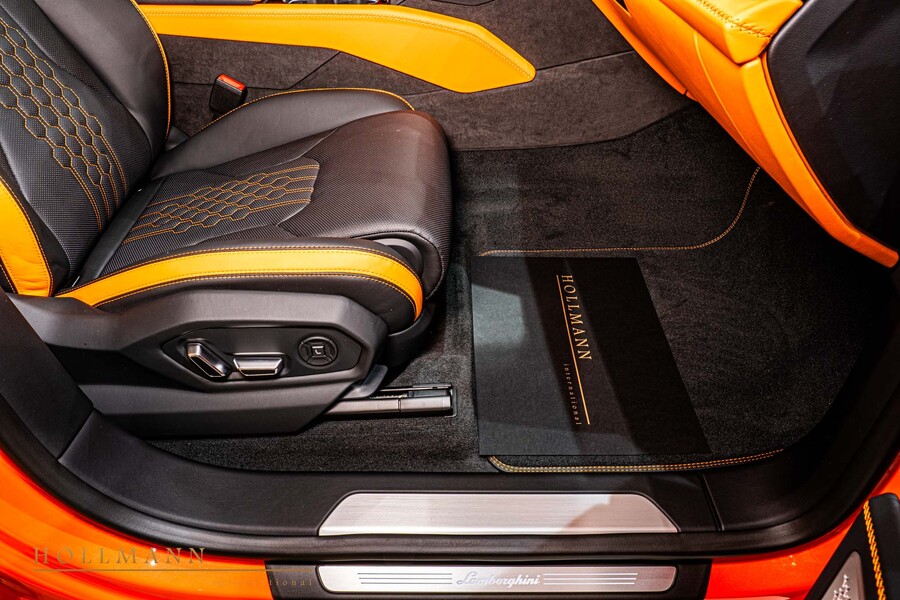 Vehicle view 15