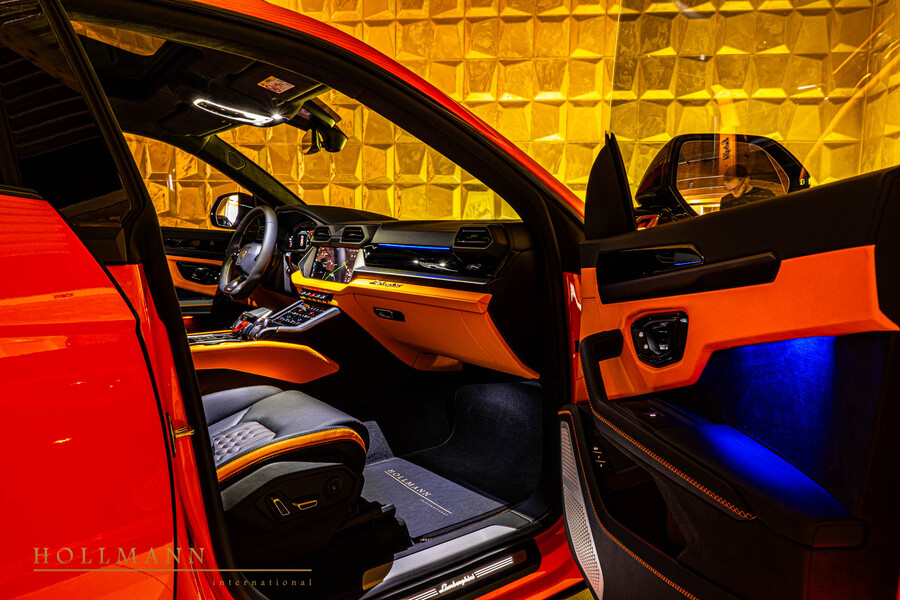 Vehicle view 9