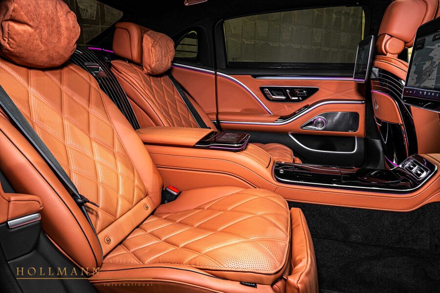 Vehicle view 18