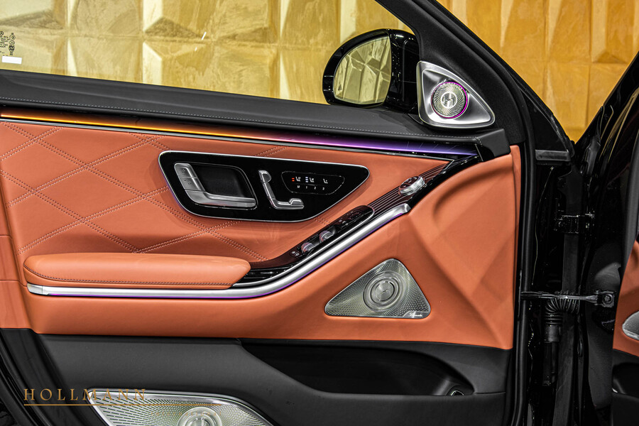 Vehicle view 26