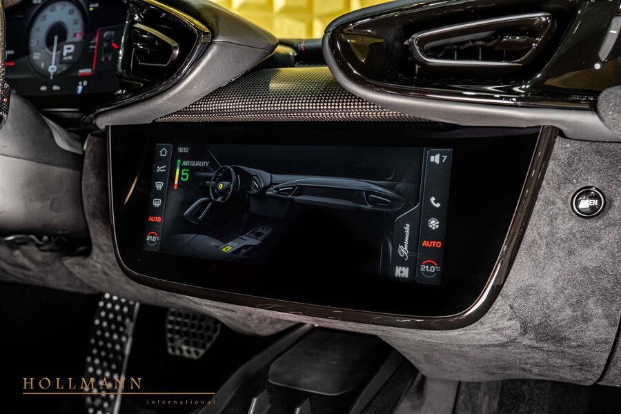 Vehicle view 23