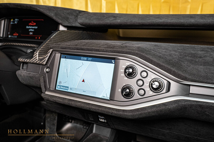Vehicle view 13