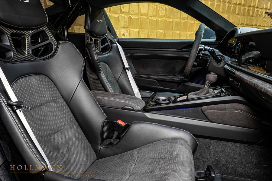 Vehicle view 19