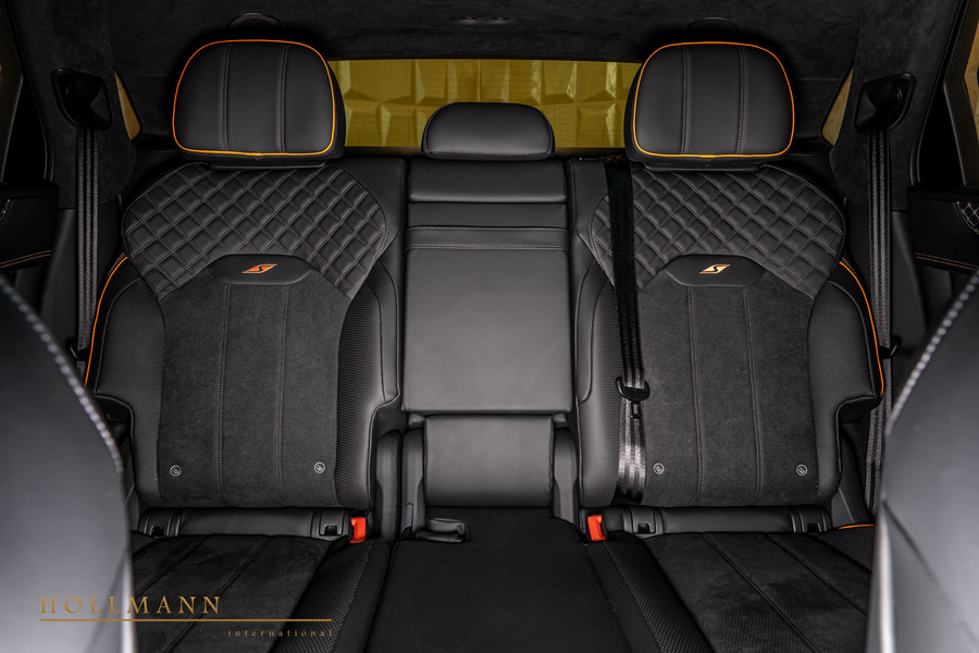 Vehicle view 23
