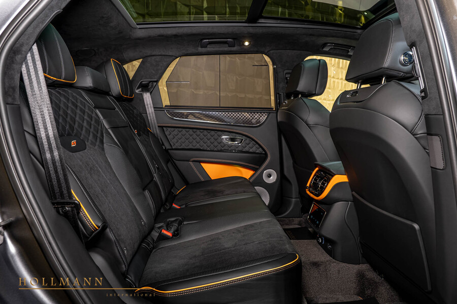 Vehicle view 25
