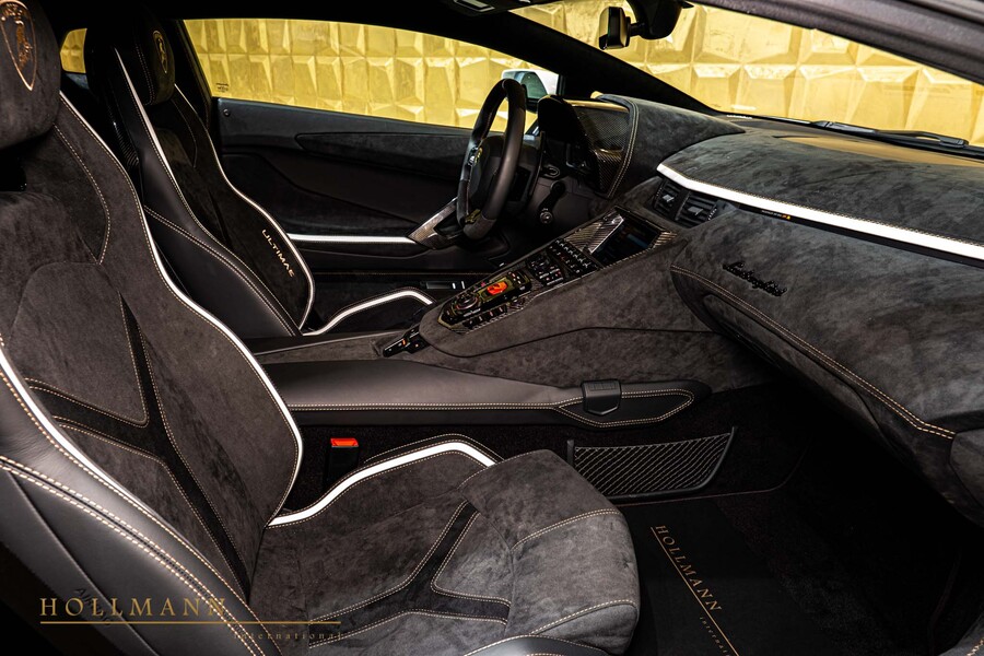 Vehicle view 16