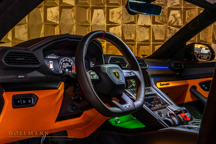 Vehicle view 19