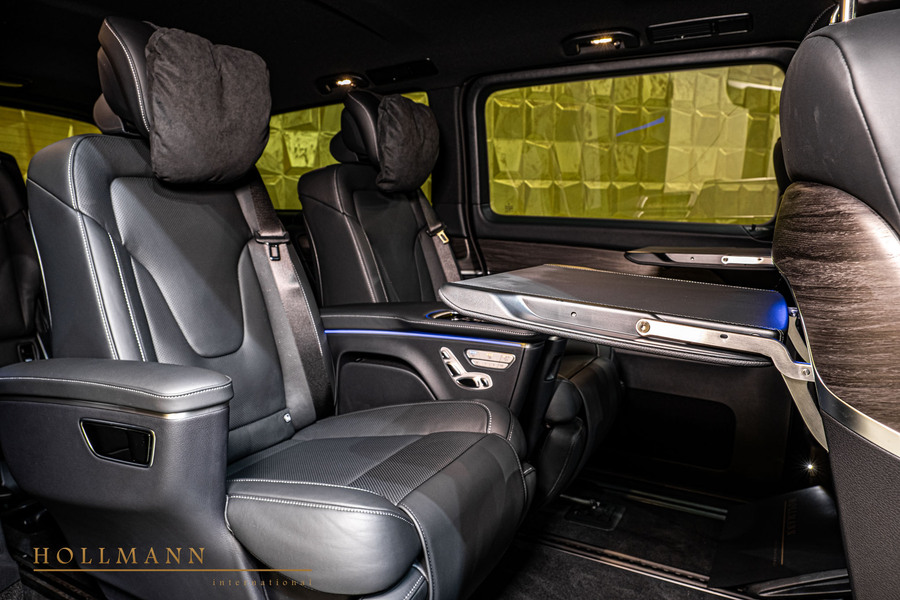 Vehicle view 18