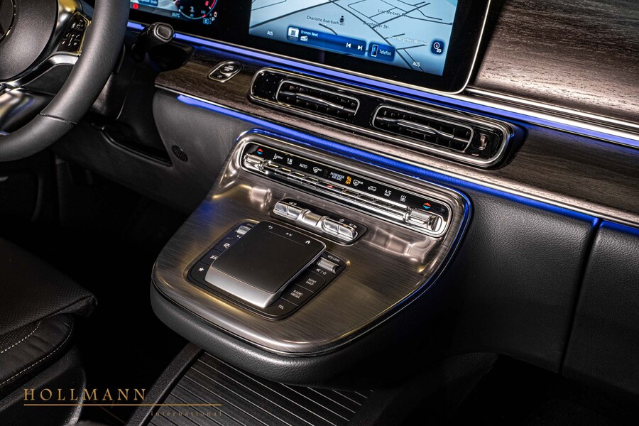 Vehicle view 22
