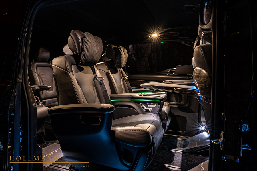 Vehicle view 25