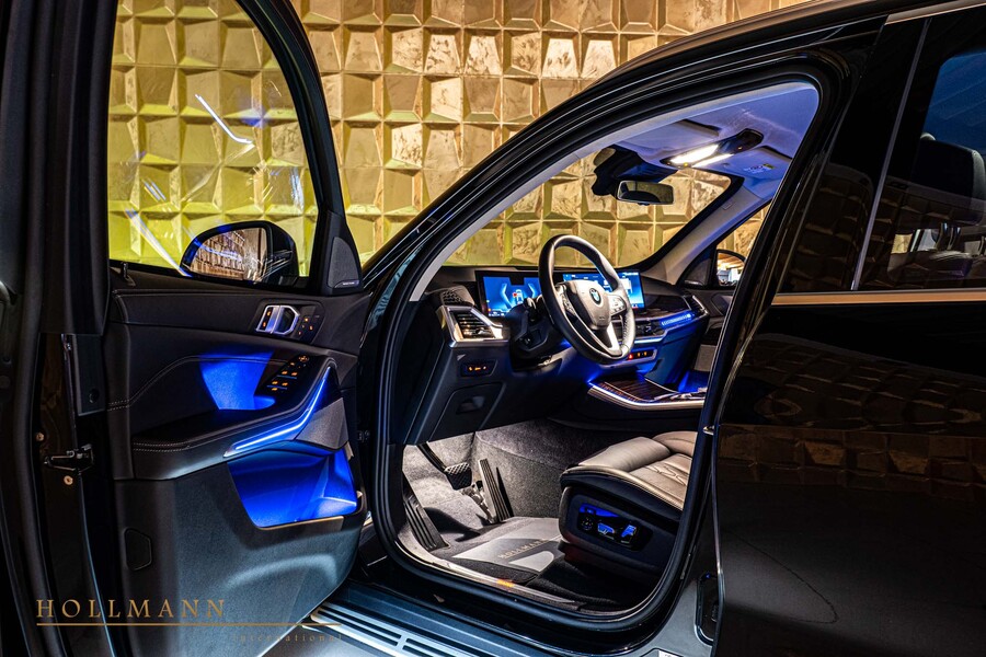 Vehicle view 30