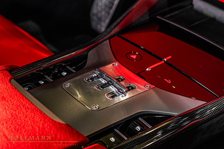 Vehicle view 23