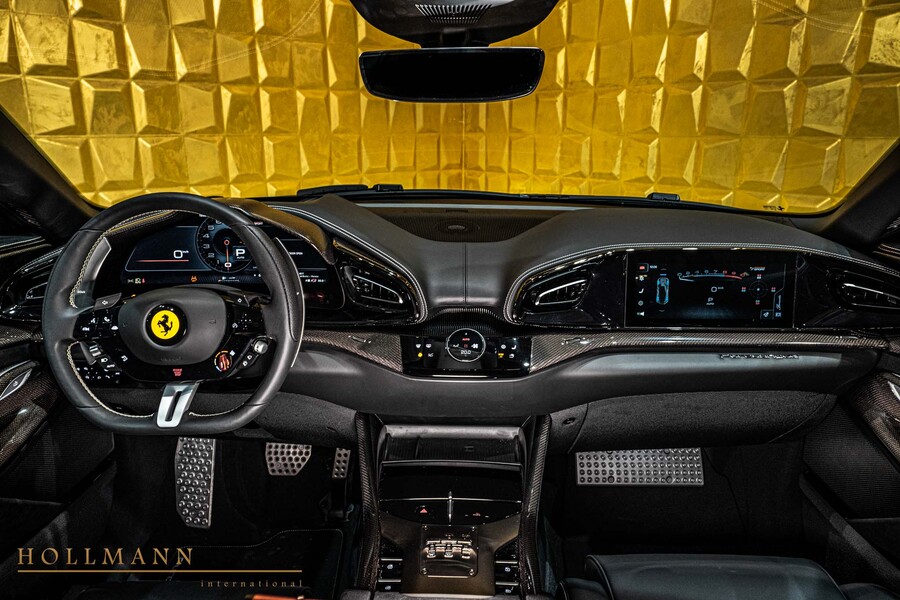 Vehicle view 18