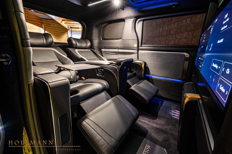 Vehicle view 19