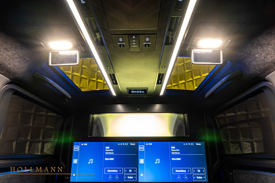 Vehicle view 21
