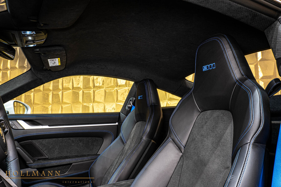 Vehicle view 14