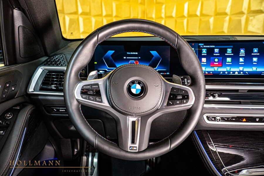 Vehicle view 26