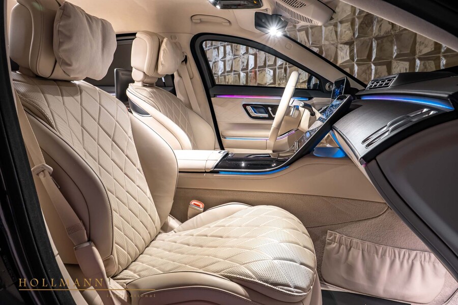 Vehicle view 19